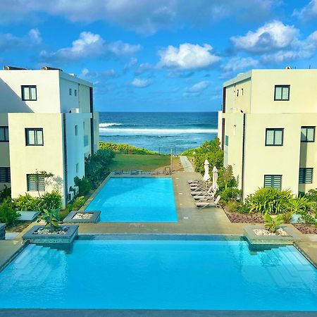 Eastern Blue Beachfront Luxury Apartment Poste Lafayette Kültér fotó