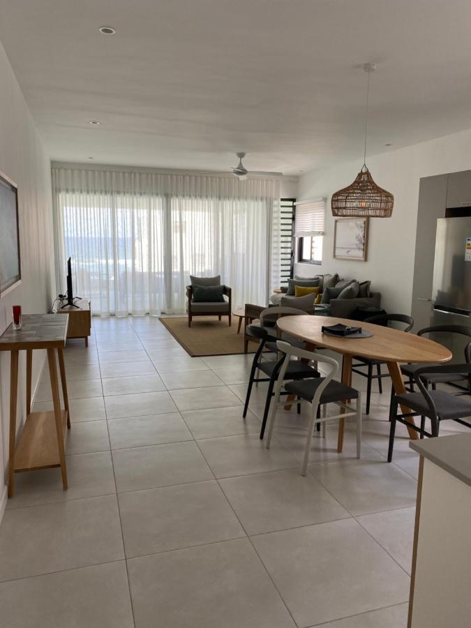 Eastern Blue Beachfront Luxury Apartment Poste Lafayette Kültér fotó